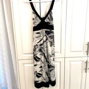 Coupé Collection dress. Excellent condition. Sheer with liner underneath.